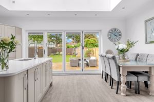 Photo 21- click for photo gallery